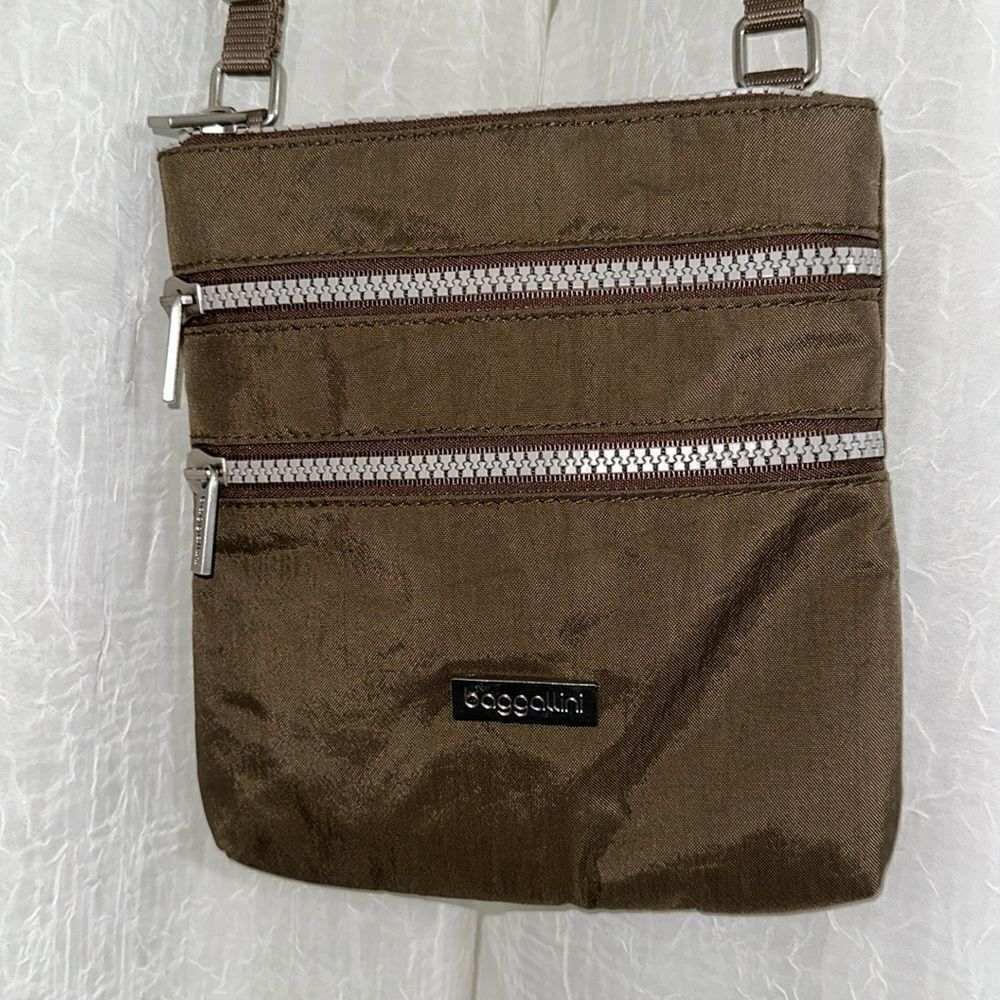 baggallini Tan Nylon Mini Crossbody Travel Bag